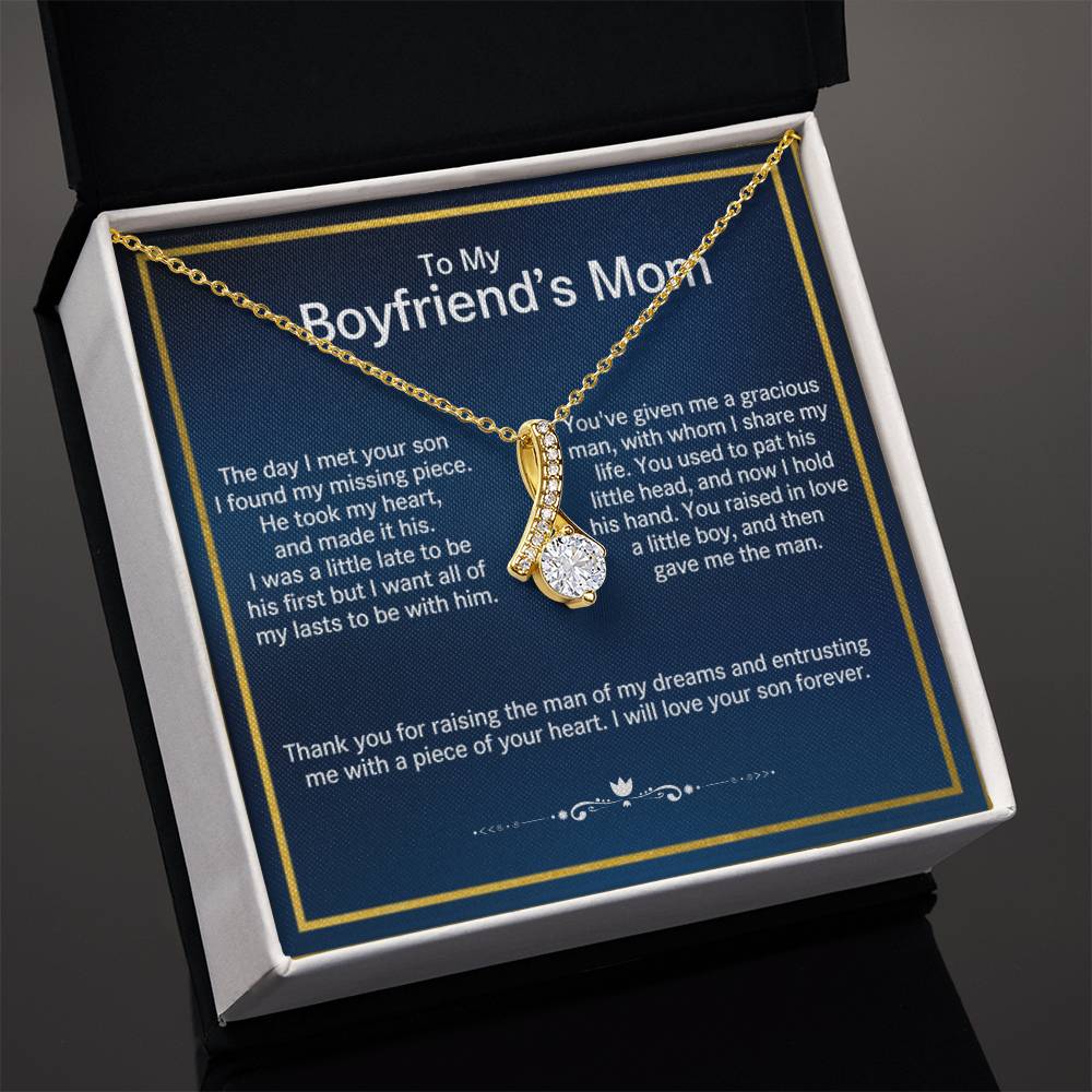 To My Boyfriends Mom, Alluring Beauty Necklace