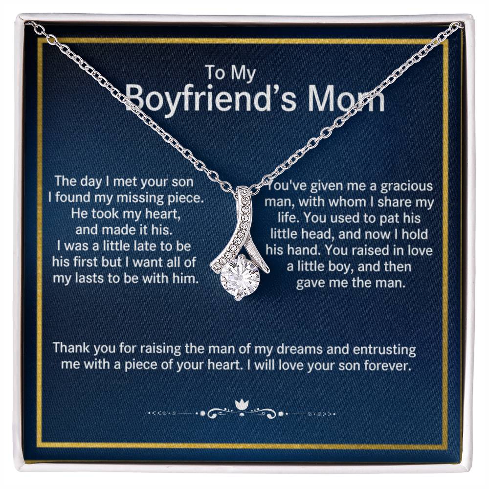 To My Boyfriends Mom, Alluring Beauty Necklace